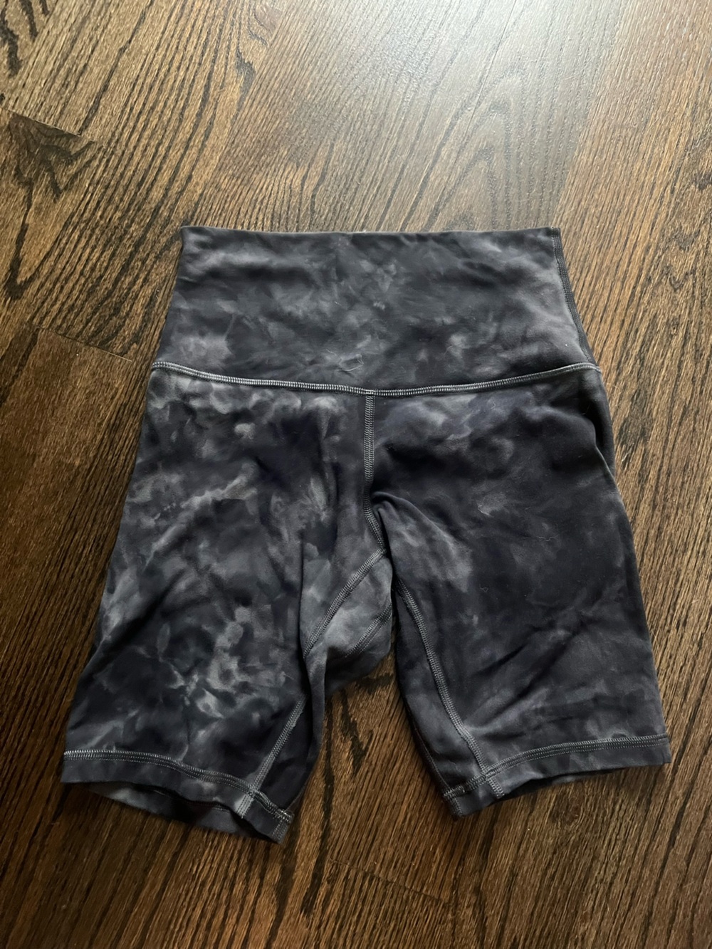 Lululemon Align Shirts 8 inch Tie-dye